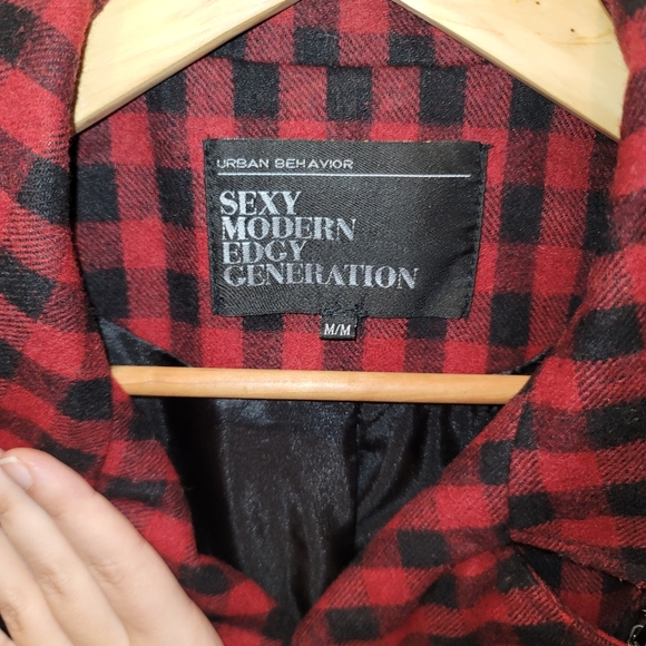 Urban Behavior Red Plaid Fitted Sleek Jacket - Picture 5 of 11